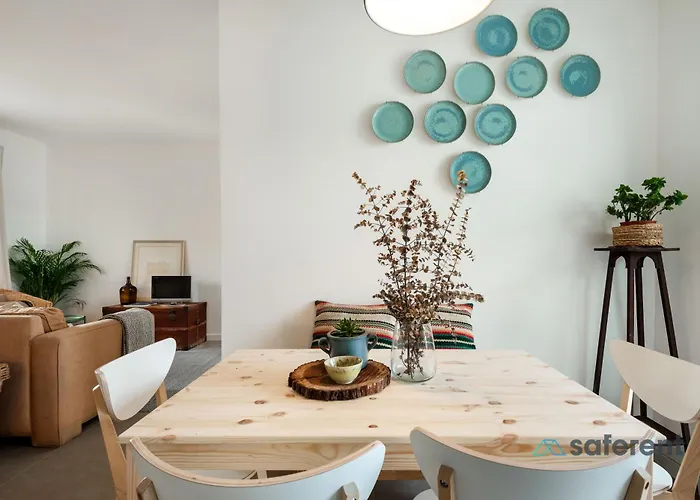 Aguda's Family House Semesterbostad