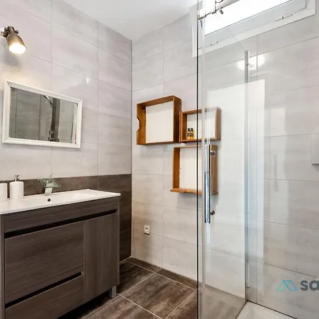 Holiday home Aguda's Family House *