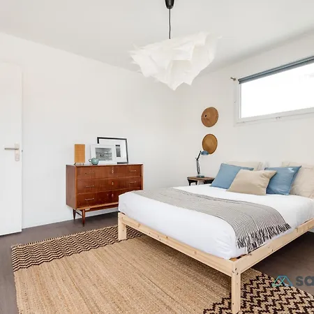 Aguda's Family House